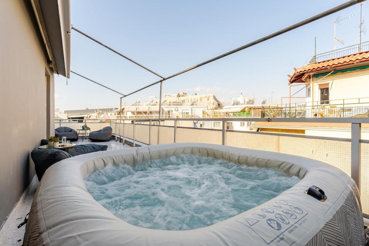 Lovely Apt W/Heated Jacuzzi &Full Acropolis View Atenas Exterior foto